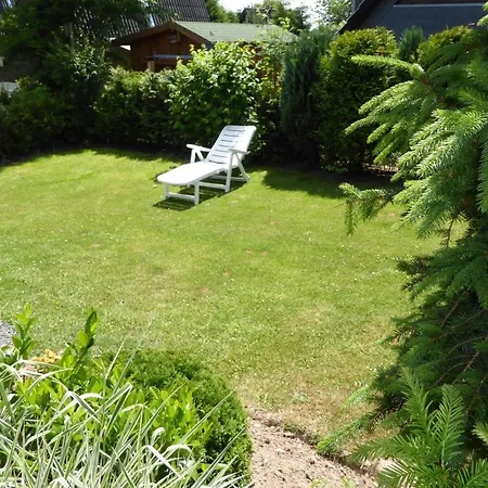 Eifelwaldhaeuschen Grosstyp Mit Wintergarten Und Waschkeller Haustiere Ok Casa de Férias *