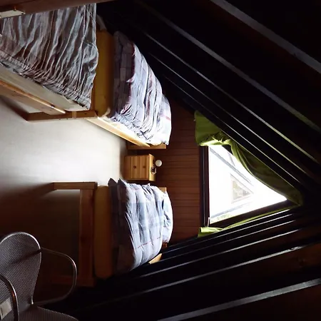 Casa de Férias Eifelwaldhaeuschen Grosstyp Mit Wintergarten Und Waschkeller Haustiere Ok *